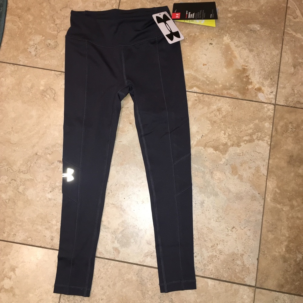 COPY - NWT Youth XS Under Armour leggings